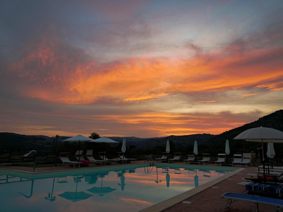 הוילה Sortino Pantalica Ranch Agriturismo Siciliano מראה חיצוני תמונה