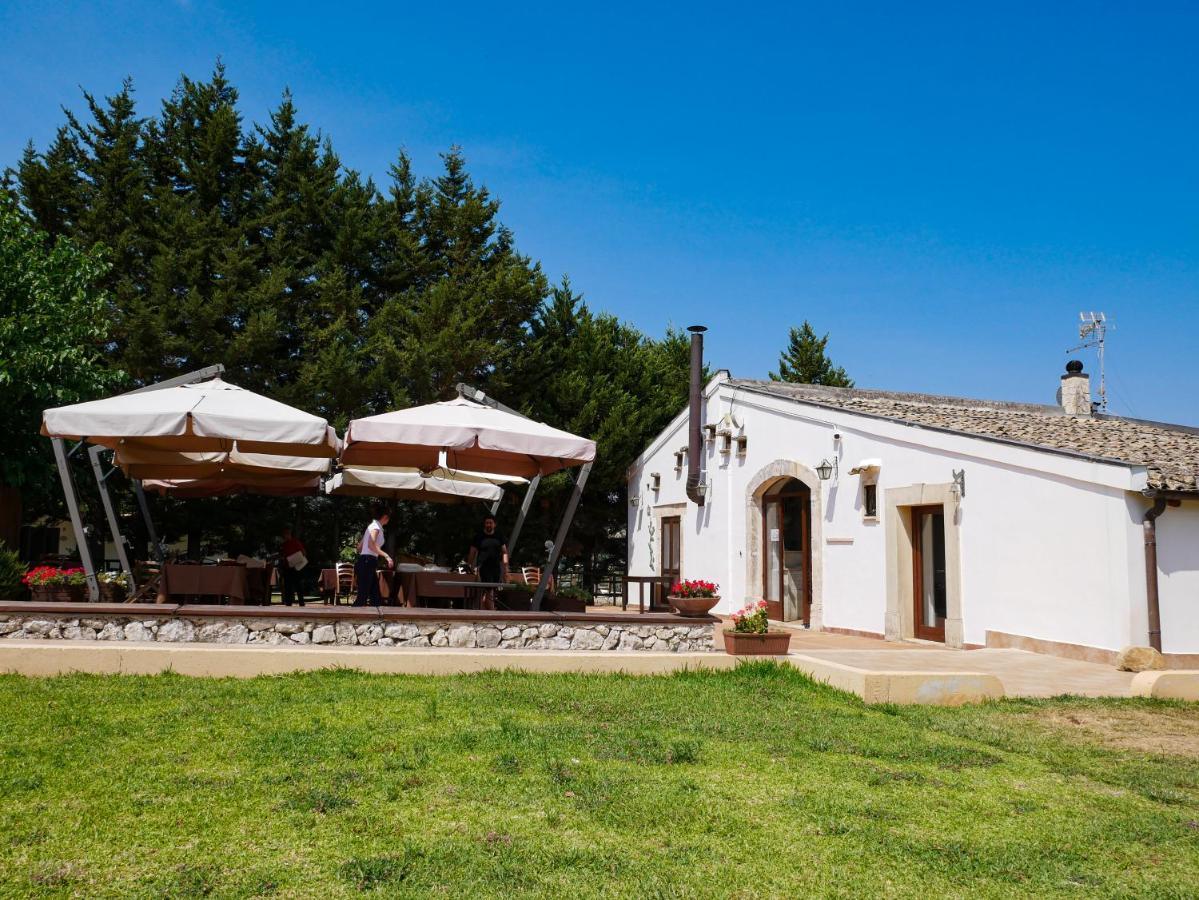 הוילה Sortino Pantalica Ranch Agriturismo Siciliano מראה חיצוני תמונה
